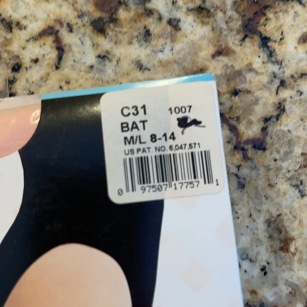 New kid’s pink convertible tights